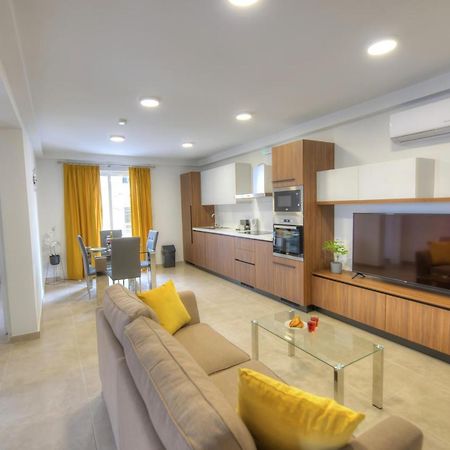 Spacious And Tastefully Furnished 2 Bedroom Apartment Ddif1-3 Gzira Dış mekan fotoğraf
